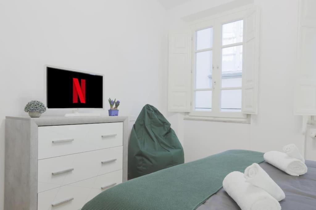 *New Attic*-Lucca Citycenter-Balcony-Netflix エクステリア 写真